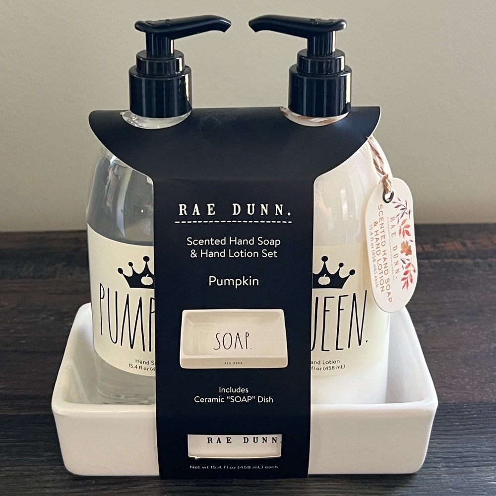 Rae Dunn “Pumpkin Queen” hand soap & hand lotion set with “Soap” tray NWT